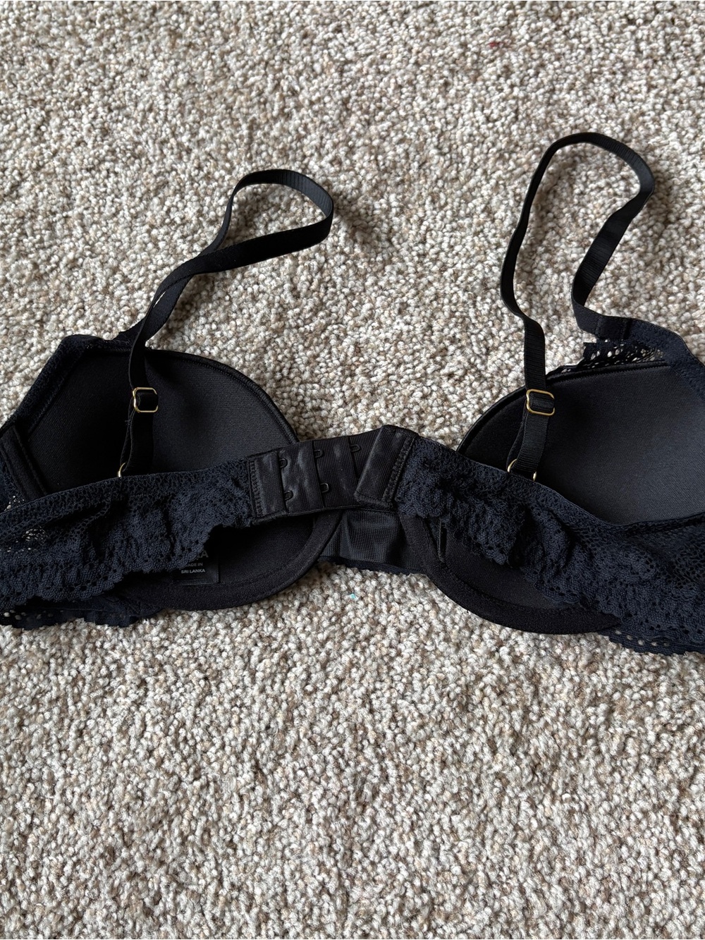 Lace Pepper Bra - Picture 2 of 3